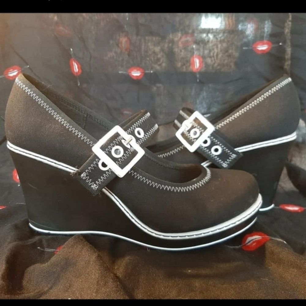 [WS6404] Lanvin | Wedge Platforms